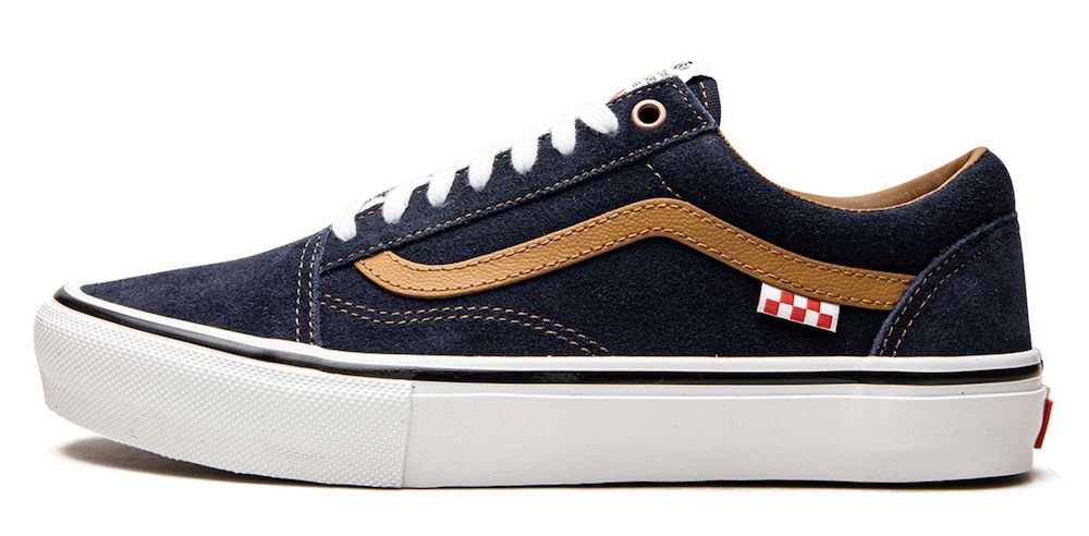 Vans Men's Old Skool Skateboarding Sneakers - Sneakermaniany
