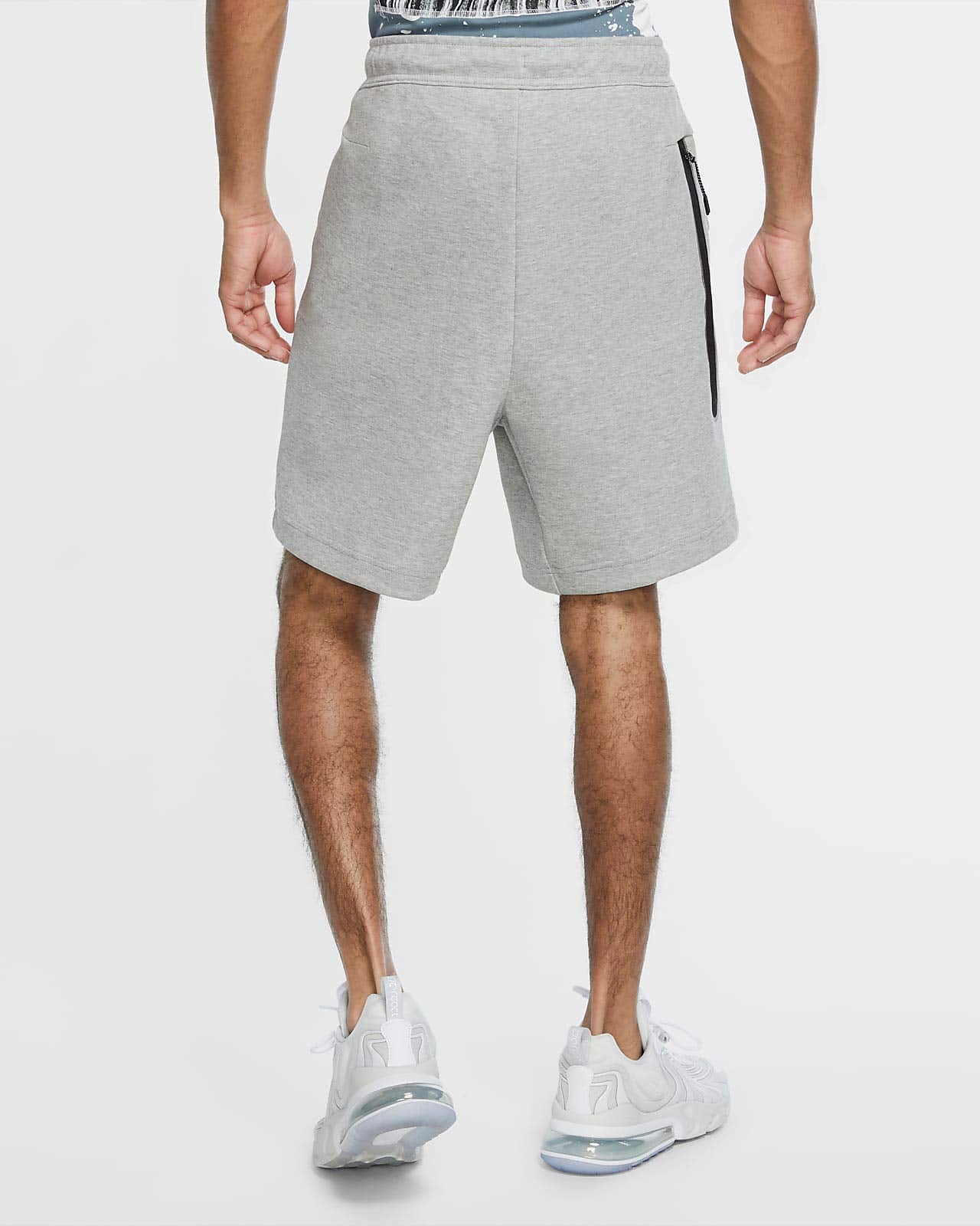 Nike Men's Tech Fleece Shorts - Sneakermaniany
